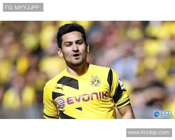 京多安的足球之路：从青涩少年到世界顶级中场的成长历程